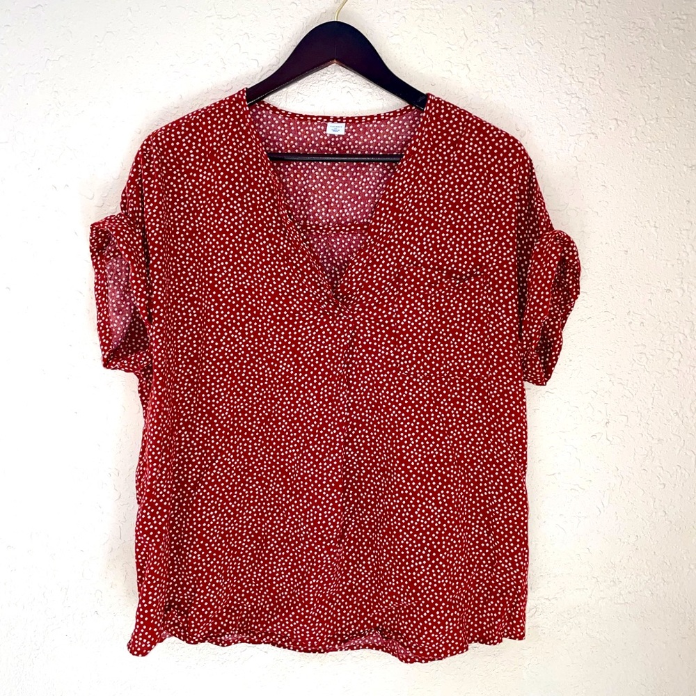 Old Navy Polka Dot Top Size M